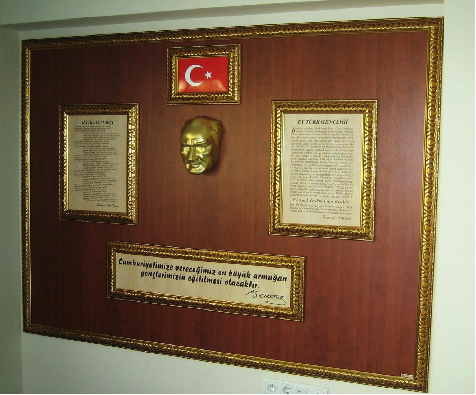 Atat�rk K��esi �rnekleri  dersane anaokulu Atat�rk K��esi �rnekleri  �er�eveli Atat�rk K��esi �rnekleri Ah�ap Atat�rk K��esi fiyatlar�