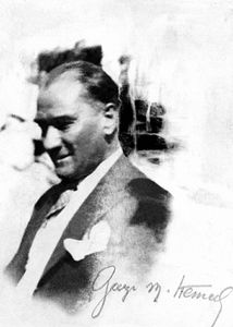 �er�eveli Atat�rk resmi �er�eveli Atat�rk portresi fiyatlar� en ucuz Atat�rk resmi �er�eveli imalat�